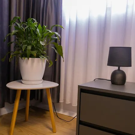 Radeshi House * Berat