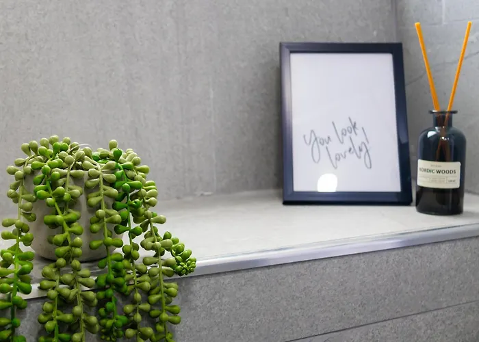 Апартаменты Radeshi House *