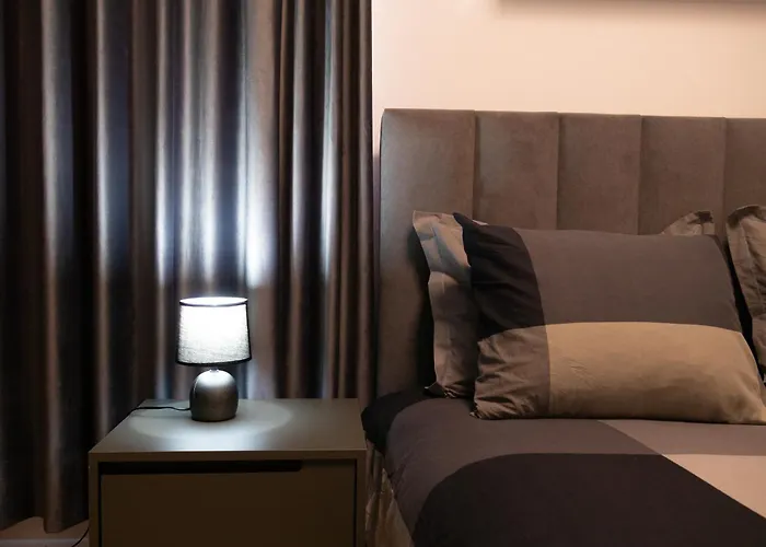 公寓 Radeshi House *