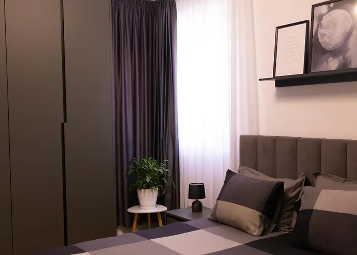 Radeshi House Lägenhet Berat